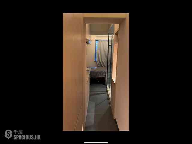 Causeway Bay - 33, Yiu Wa Street 05