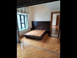 Fortress Hill - Le Sommet Block 1 06