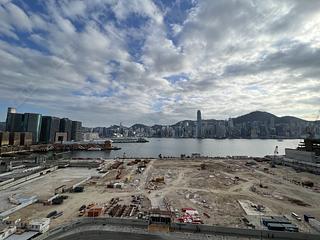 West Kowloon - The Arch Sky Tower (Block 1) 04
