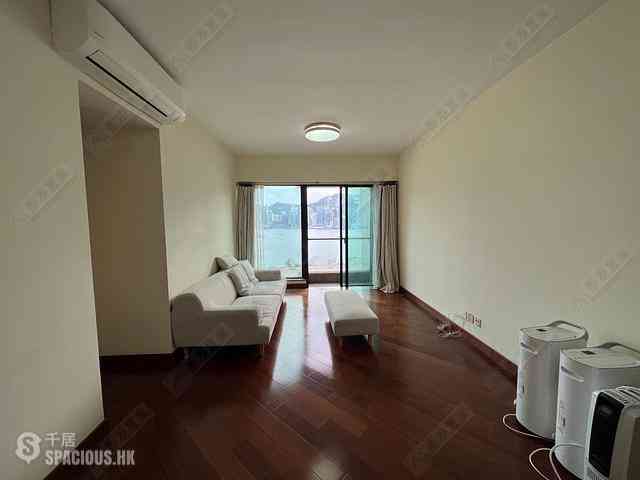 West Kowloon - The Arch Sky Tower (Block 1) 06