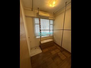 Wan Chai - Pao Yip Building 06