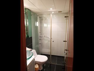 West Kowloon - The Harbourside Block 1 08