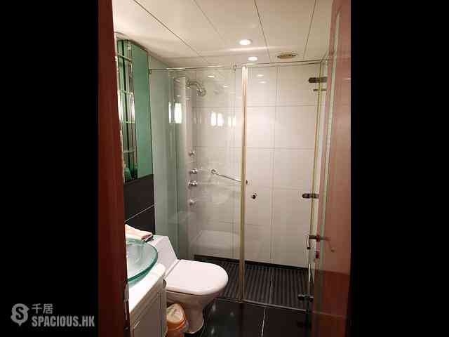 West Kowloon - The Harbourside Block 1 08