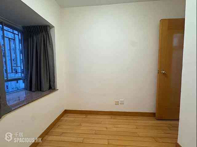 Sai Ying Pun - Kui Yan Court 03
