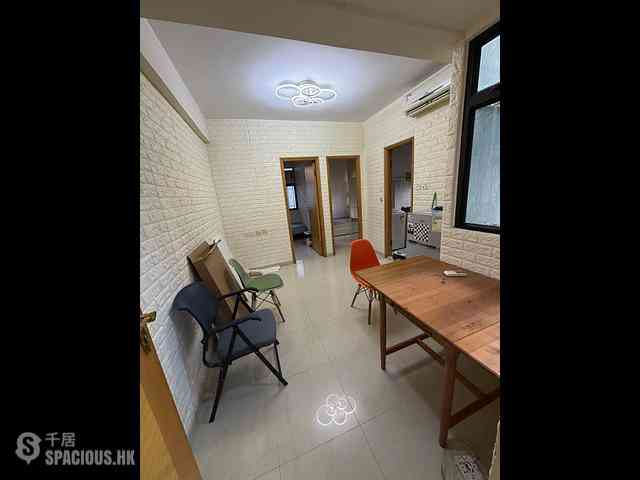 Jordan - Kam Chung Building 02