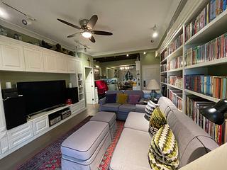 Mid Levels Central - 38B, Kennedy Road 05