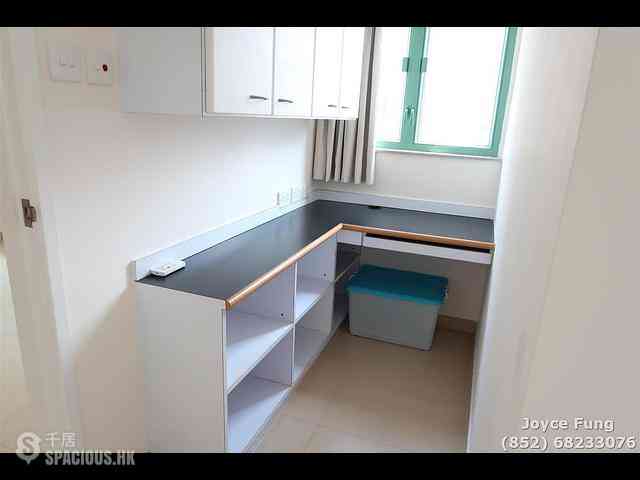 Mid Levels West - Cartwright Gardens 01