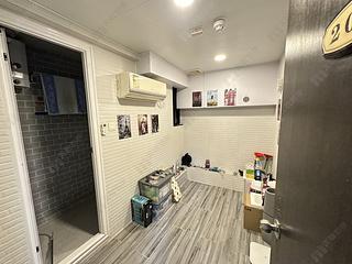Causeway Bay - Phoenix Apartments 09