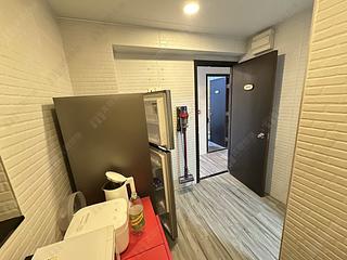 Causeway Bay - Phoenix Apartments 12