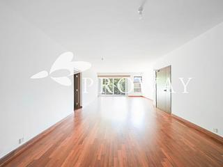 Pok Fu Lam - Baguio Villa Block 44 03