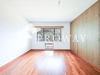 Pok Fu Lam - Baguio Villa Block 44 05
