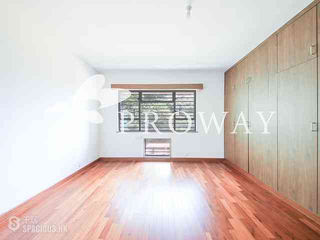 Pok Fu Lam - Baguio Villa Block 44 05