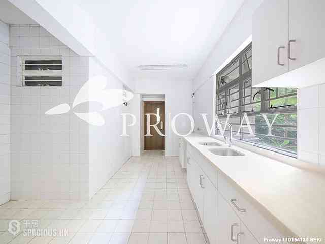 Pok Fu Lam - Baguio Villa Block 44 10