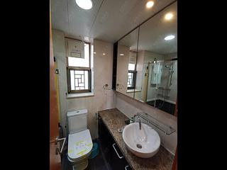 Wan Chai - The Zenith Phase 1 Block 2 02