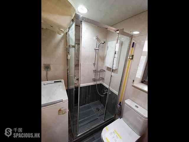 Wan Chai - The Zenith Phase 1 Block 2 03