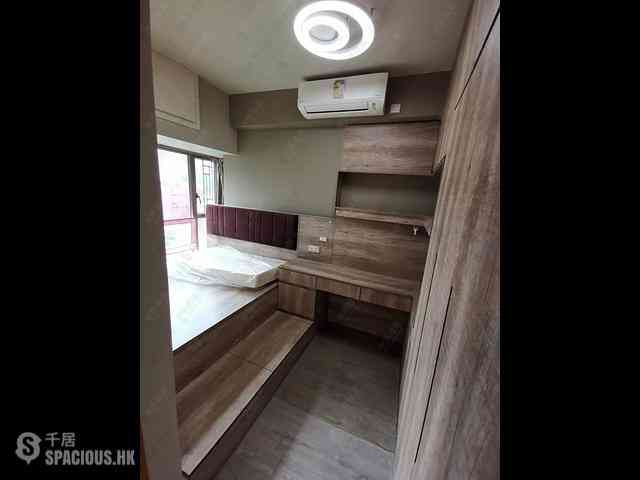 Wan Chai - The Zenith Phase 1 Block 2 06