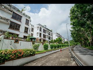 Tai Po Kau - Villa Castell 03