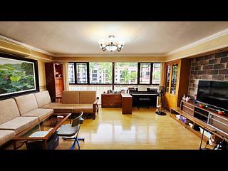 Tai Po Kau - Villa Castell 04