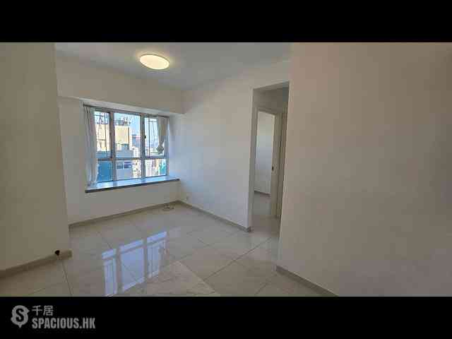 Mid Levels West - Cartwright Gardens 02
