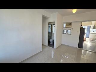 Mid Levels West - Cartwright Gardens 04