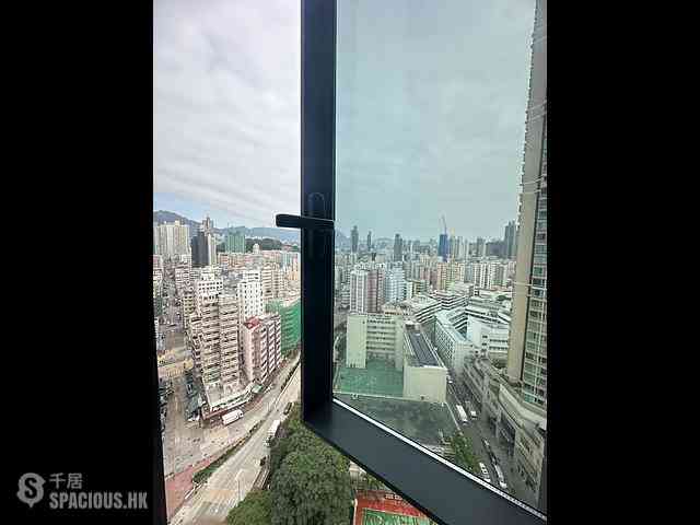 Tai Kok Tsui - Enchantee 05
