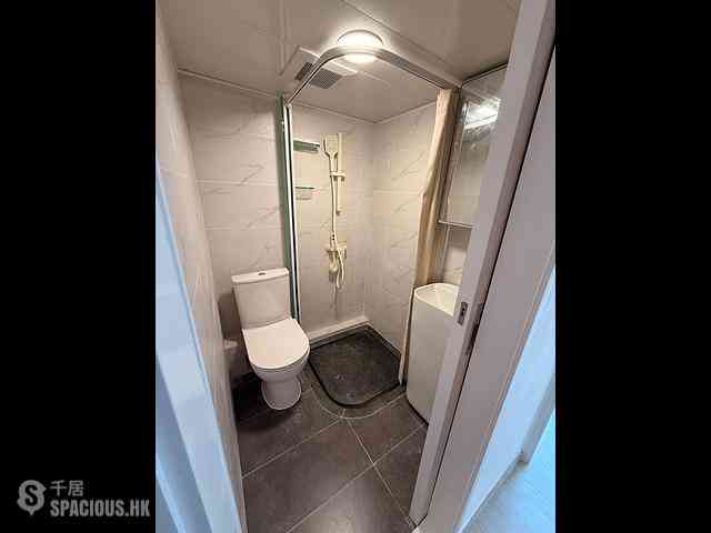 Quarry Bay - Tai Sing House 12