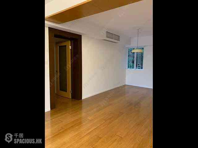 Tai Hang - Swiss Towers Block 3 (Block EF) 03