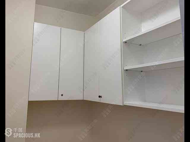Tai Hang - Swiss Towers Block 3 (Block EF) 05