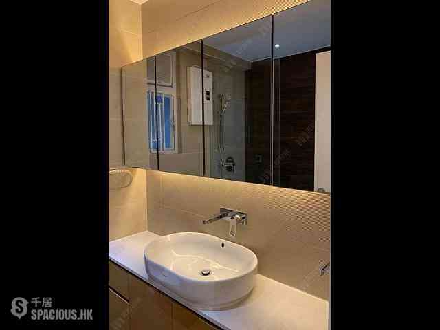 Tai Hang - Swiss Towers Block 3 (Block EF) 08
