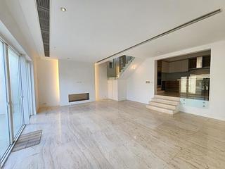 Chung Hom Kok - Magnolia (The Crown Villas) 03