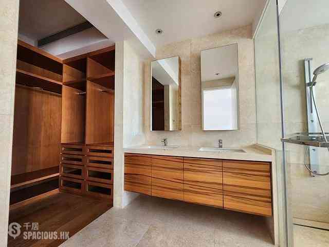 Chung Hom Kok - Magnolia (The Crown Villas) 07