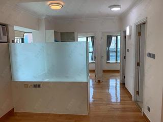 Sheung Wan - Queen's Terrace Block 2 09