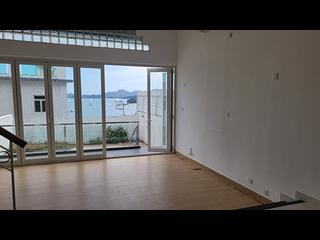 Sai Kung - Violet Garden 06