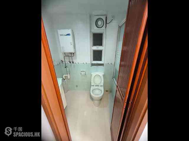 Chai Wan - Greenwood Terrace Block 4 10