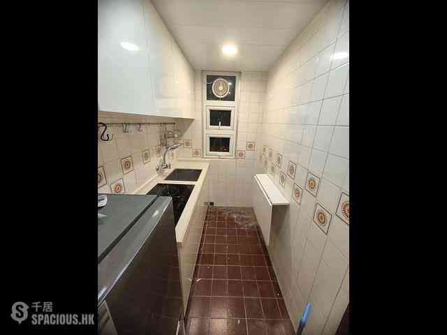 Chai Wan - Greenwood Terrace Block 4 16