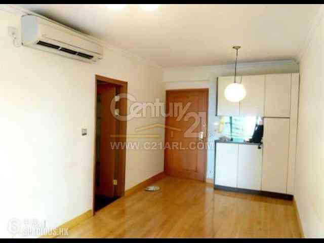 Siu Sai Wan - Island Resort Block 5 01