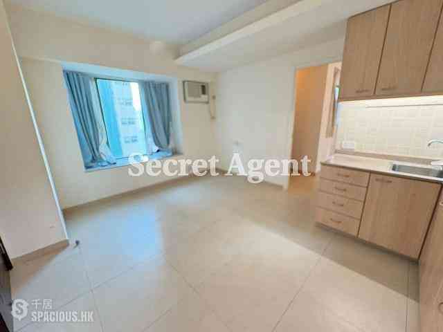 Mid Levels West - Cartwright Gardens 04