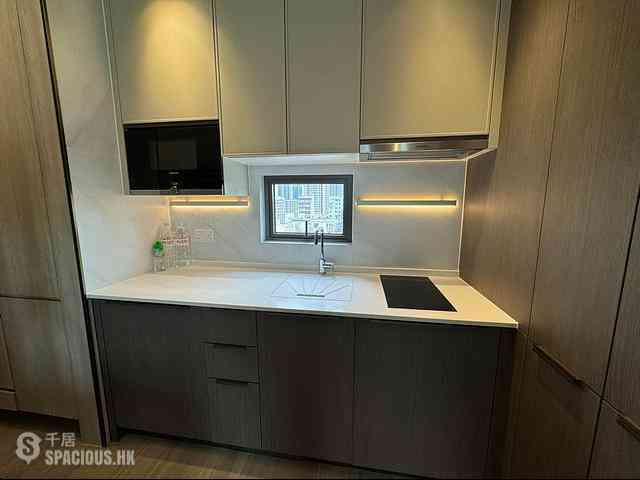 Sham Shui Po - J Loft 04