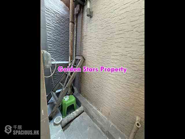 Sai Ying Pun - 224 Queen's Road West 08