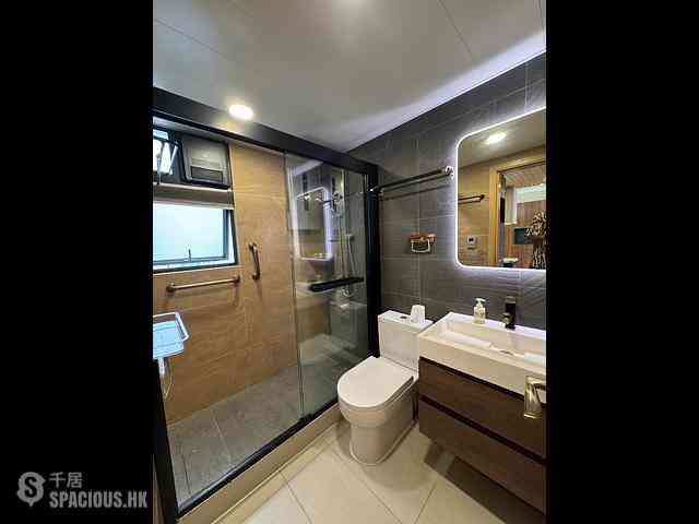 Sham Shui Po - Foursquare Mansion 09