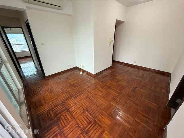 Mong Kok - Flourish Mansion 05
