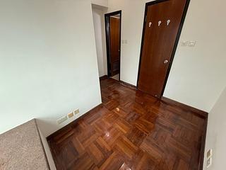 Mong Kok - Flourish Mansion 06