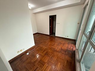 Mong Kok - Flourish Mansion 07