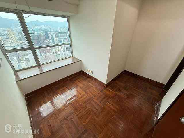 Mong Kok - Flourish Mansion 08