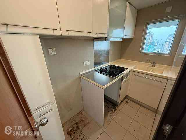 Mong Kok - Flourish Mansion 11