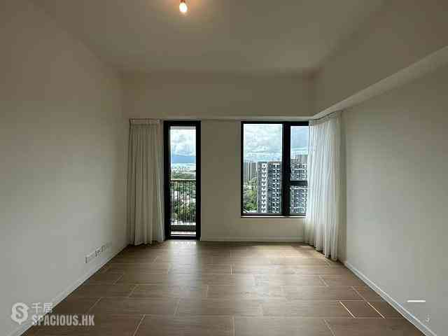 Gold Coast / So Kwun Wat - Oma Oma 06