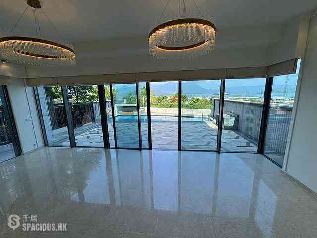 Wu Kai Sha - St. Barths Phase 2 Crown of St. Barths 03