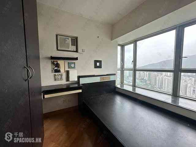 Ap Lei Chau - Sham Wan Towers Block 3 02