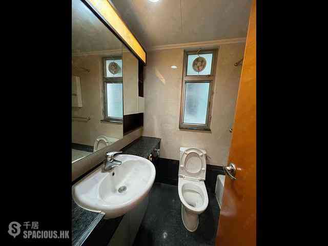 Ap Lei Chau - Sham Wan Towers Block 3 08