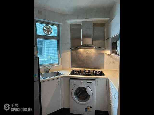 Ap Lei Chau - Sham Wan Towers Block 3 10